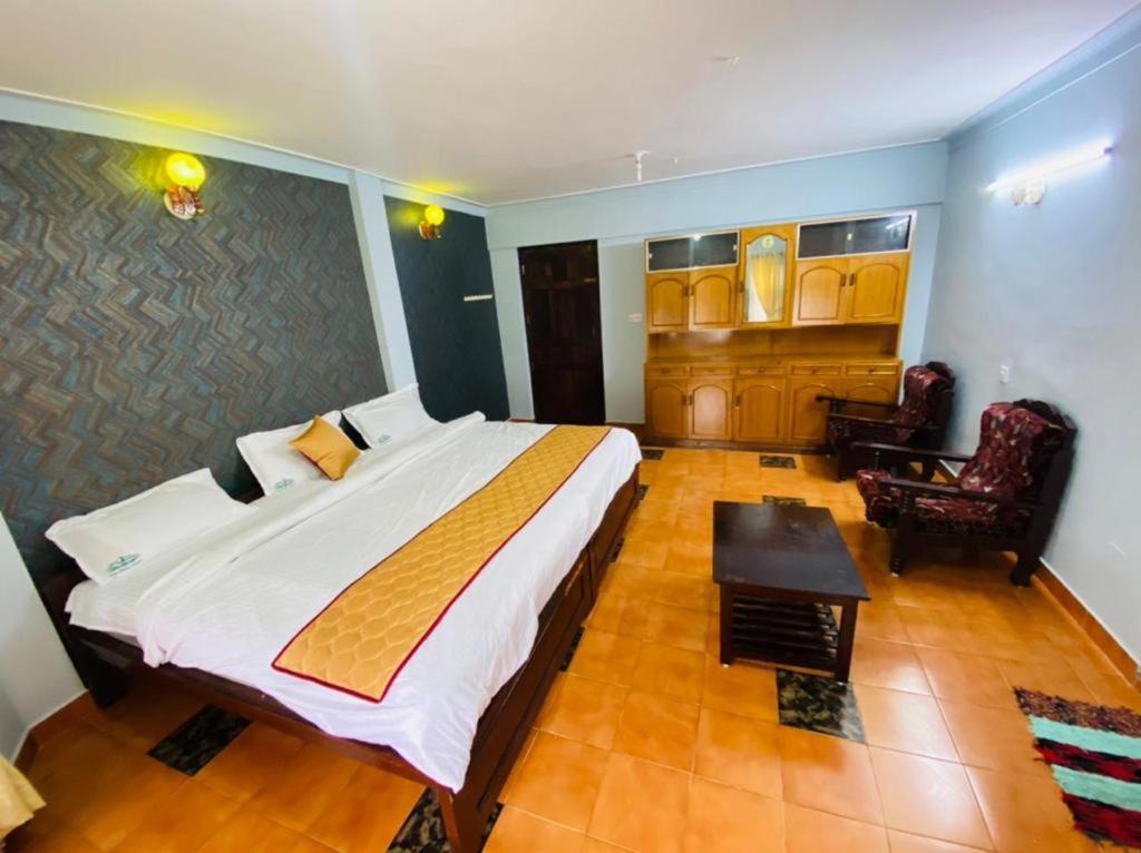 Bob Leisure Hotel Ooty Exterior photo